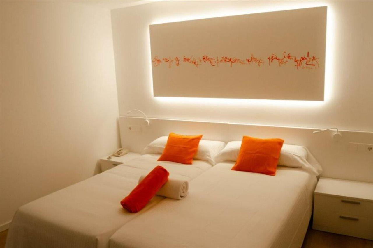 Fergus Paraiso Beach - Adults Only مدينة إيبيزا المظهر الخارجي الصورة
