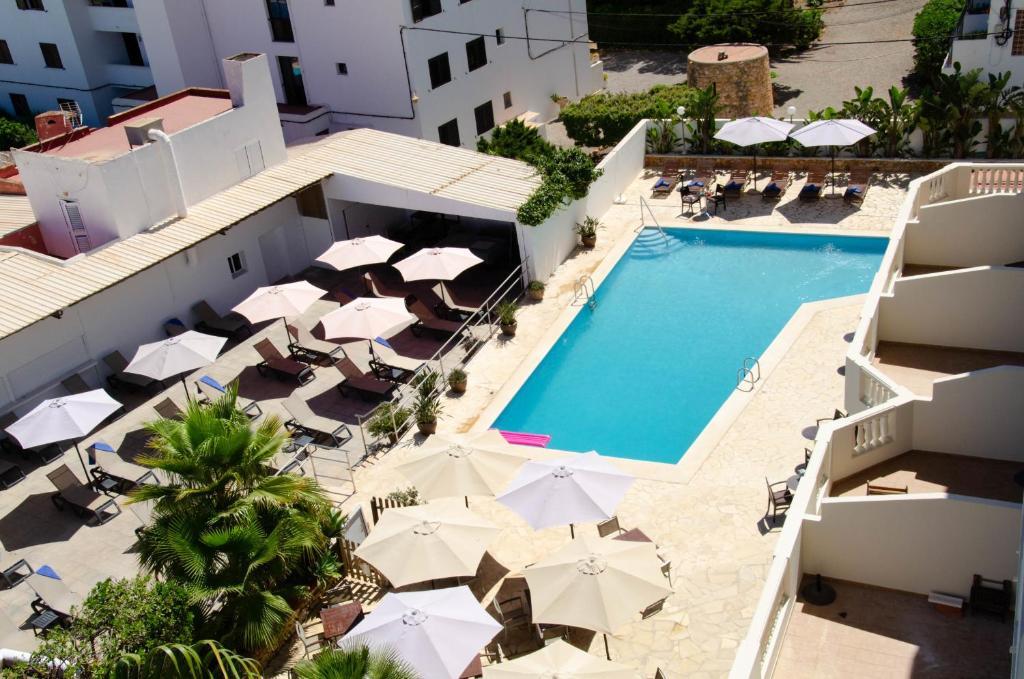 Fergus Paraiso Beach - Adults Only مدينة إيبيزا المظهر الخارجي الصورة